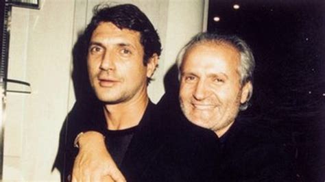 ex fidanzato di gianni versace|Antonio D'Amico, il dolore dopo la morte di Gianni Versace: «Ho t.